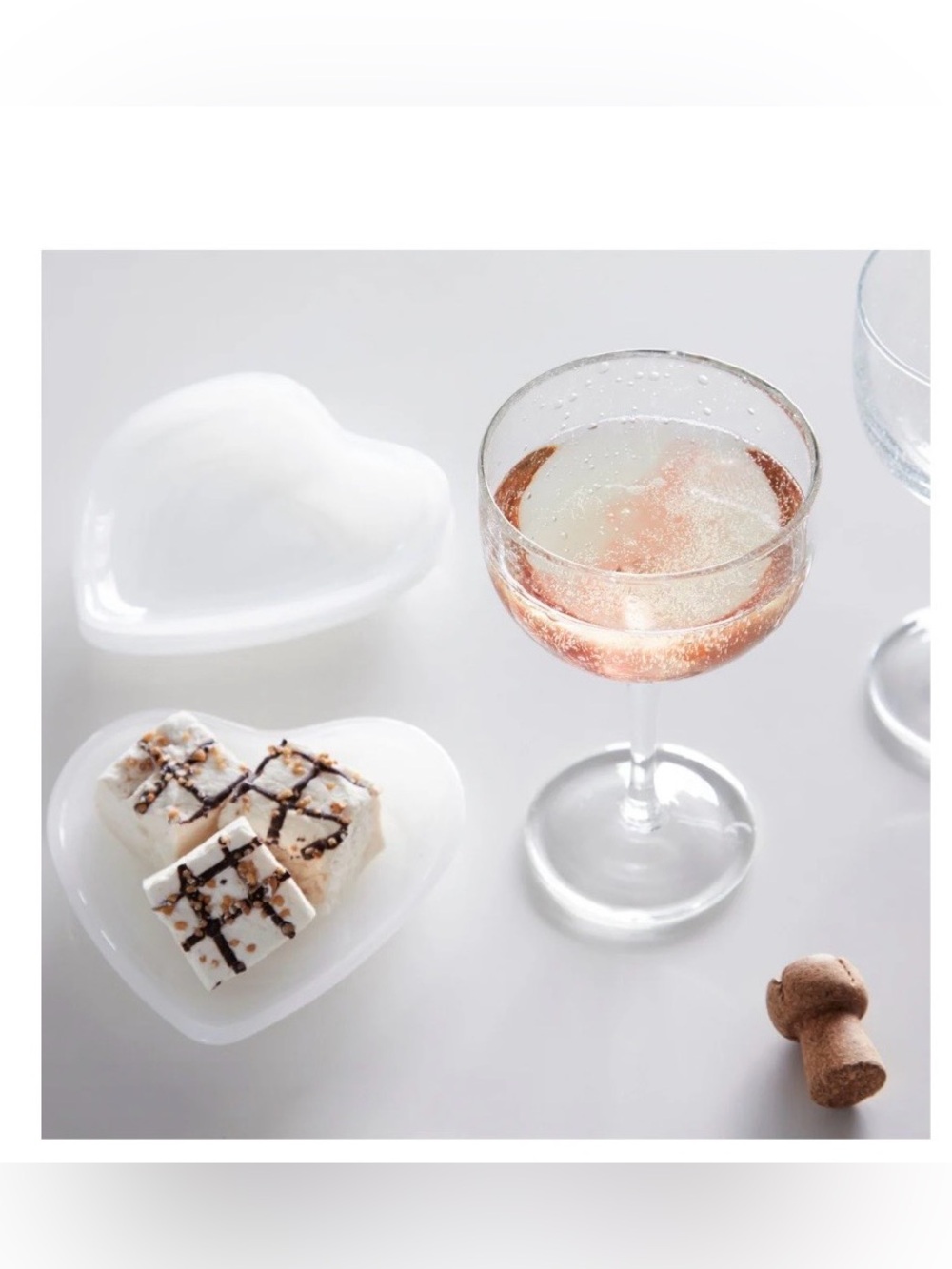 ALABASTER WHITE HEART PLATE